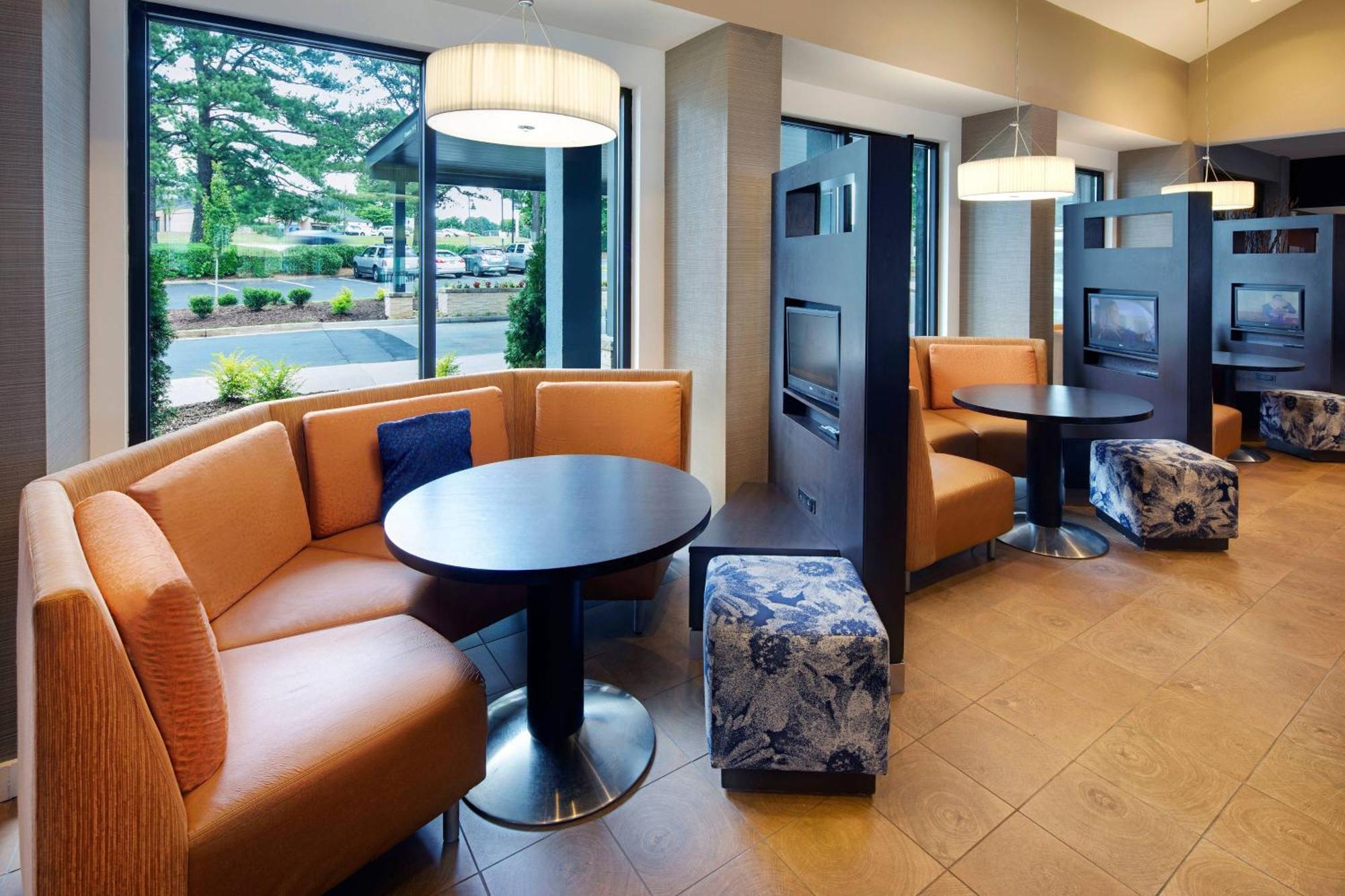 מלון Courtyard Atlanta Norcross/Peachtree Corners מראה חיצוני תמונה