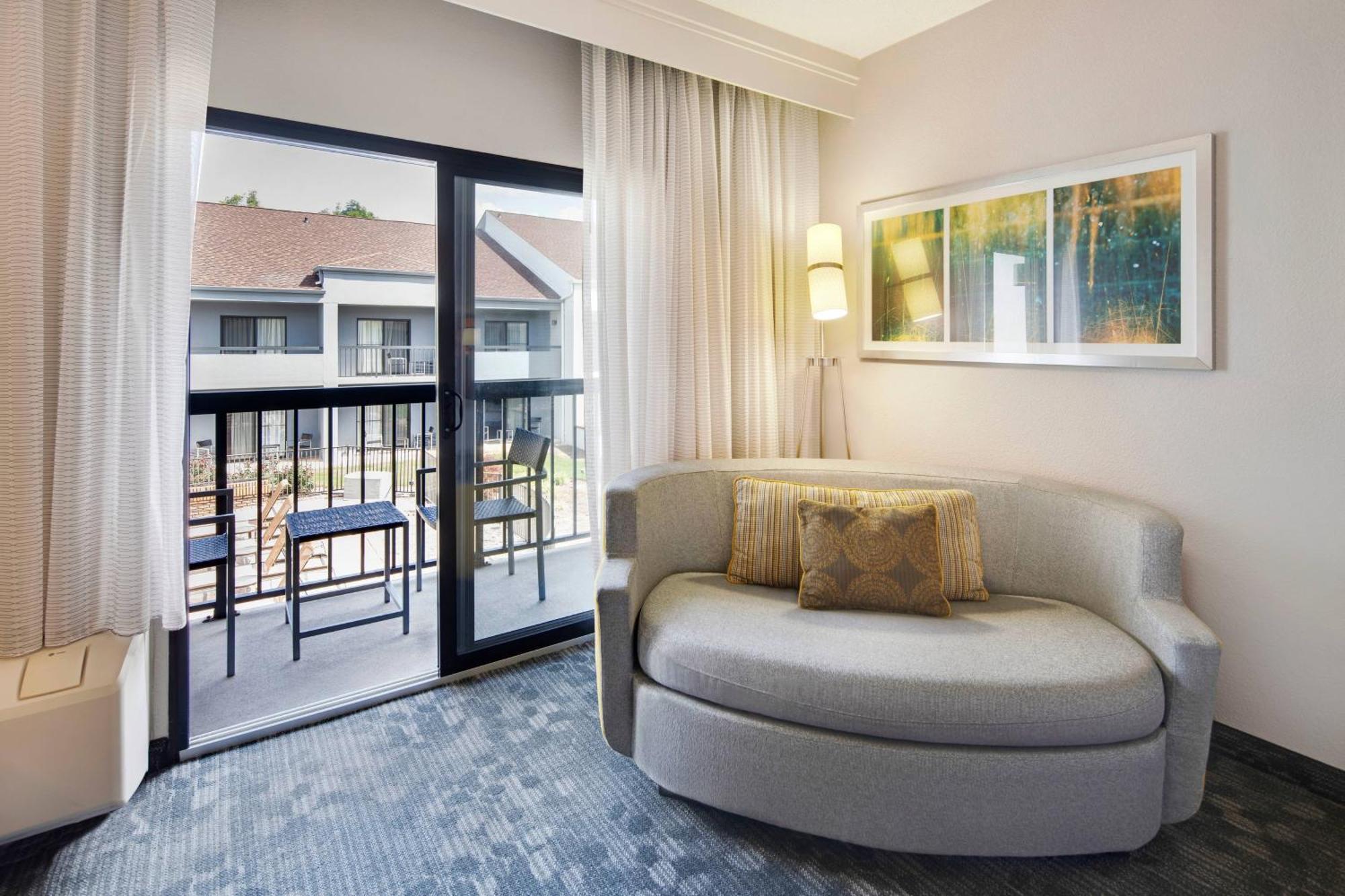מלון Courtyard Atlanta Norcross/Peachtree Corners מראה חיצוני תמונה
