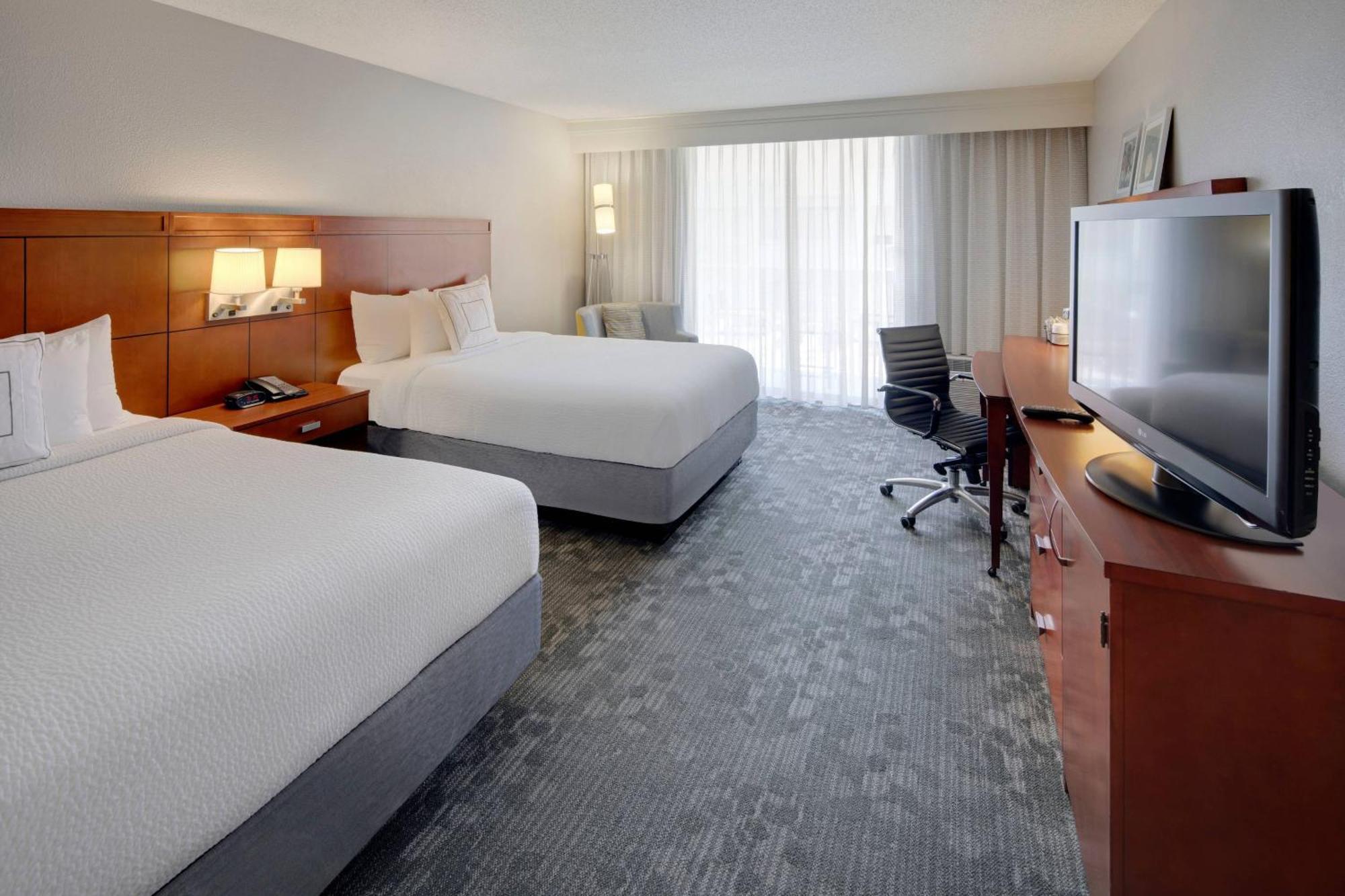 מלון Courtyard Atlanta Norcross/Peachtree Corners מראה חיצוני תמונה