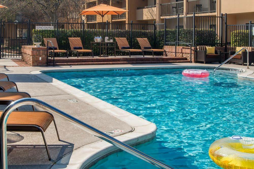 מלון Courtyard Atlanta Norcross/Peachtree Corners מראה חיצוני תמונה